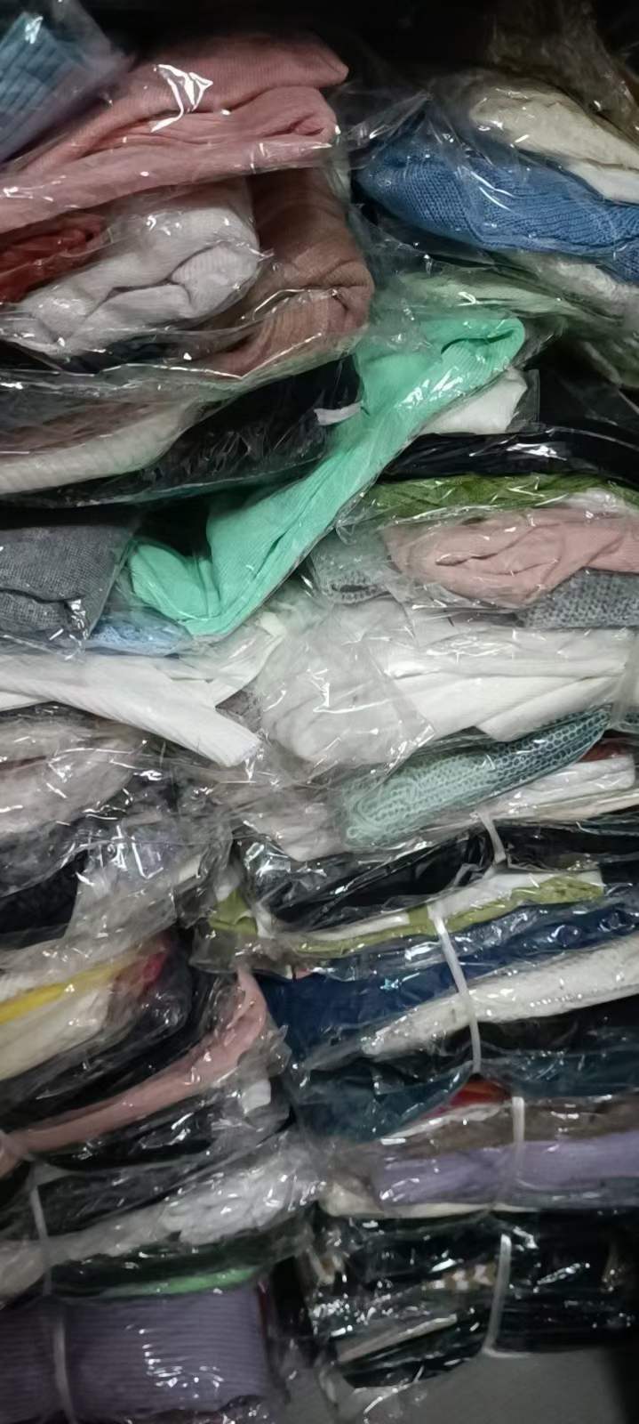 秋季毛衣库存批发