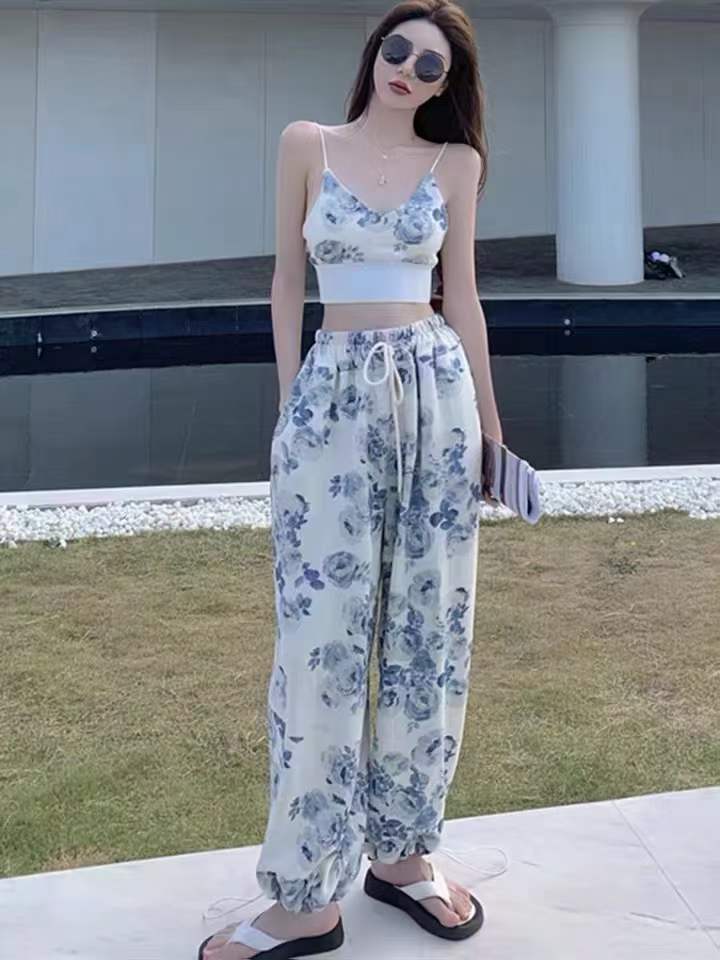 辣妹款套装