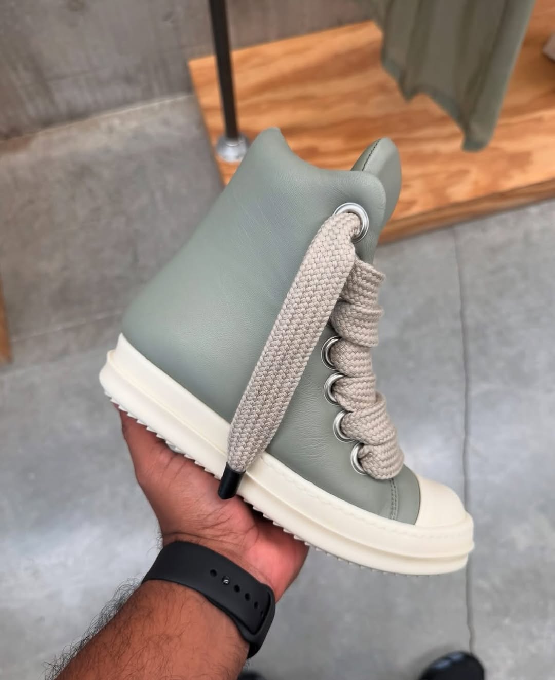 Rick Owens 2025 春夏鞋款新作即将发布