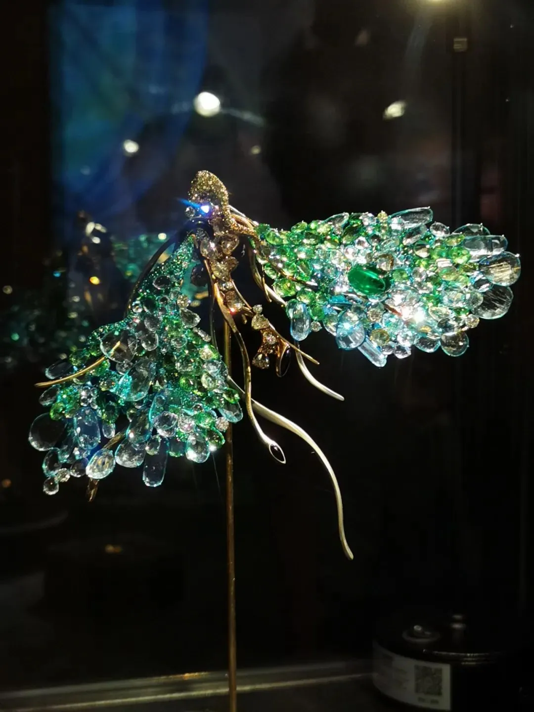 盛典顶级珠宝工艺时尚美学梁大钊大师钛金与大漆结合工艺