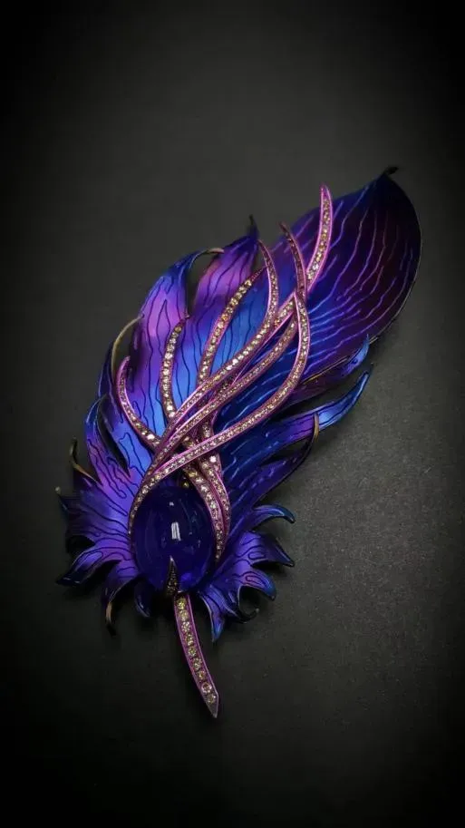 盛典顶级珠宝工艺时尚美学梁大钊大师钛金与大漆结合工艺