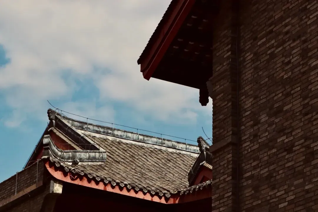 烟火成都老街新生,时尚买手探访潮流元素满满的祠堂街
