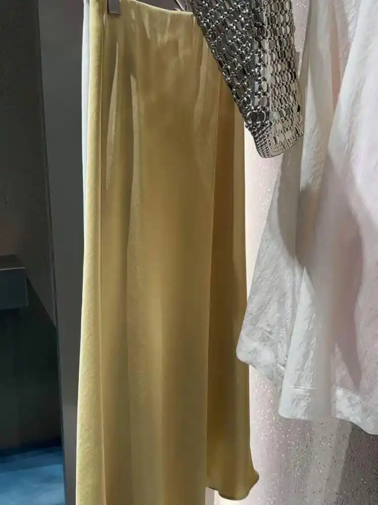 日潮买手店开中国内地首家直营店,却有点“翻车”?