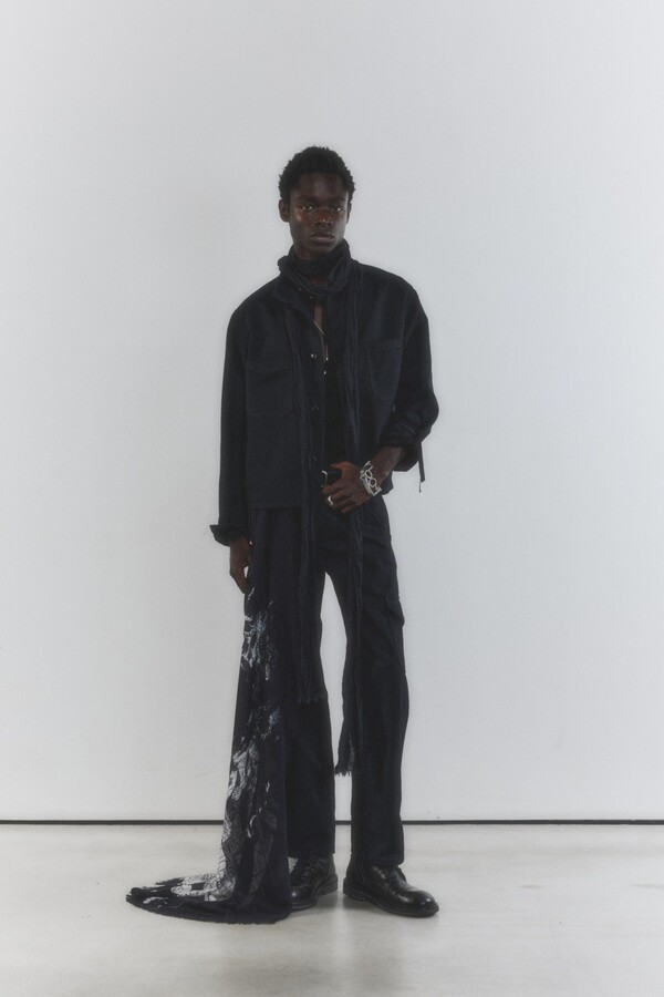 Ann Demeulemeester 发布 2026 早春系列