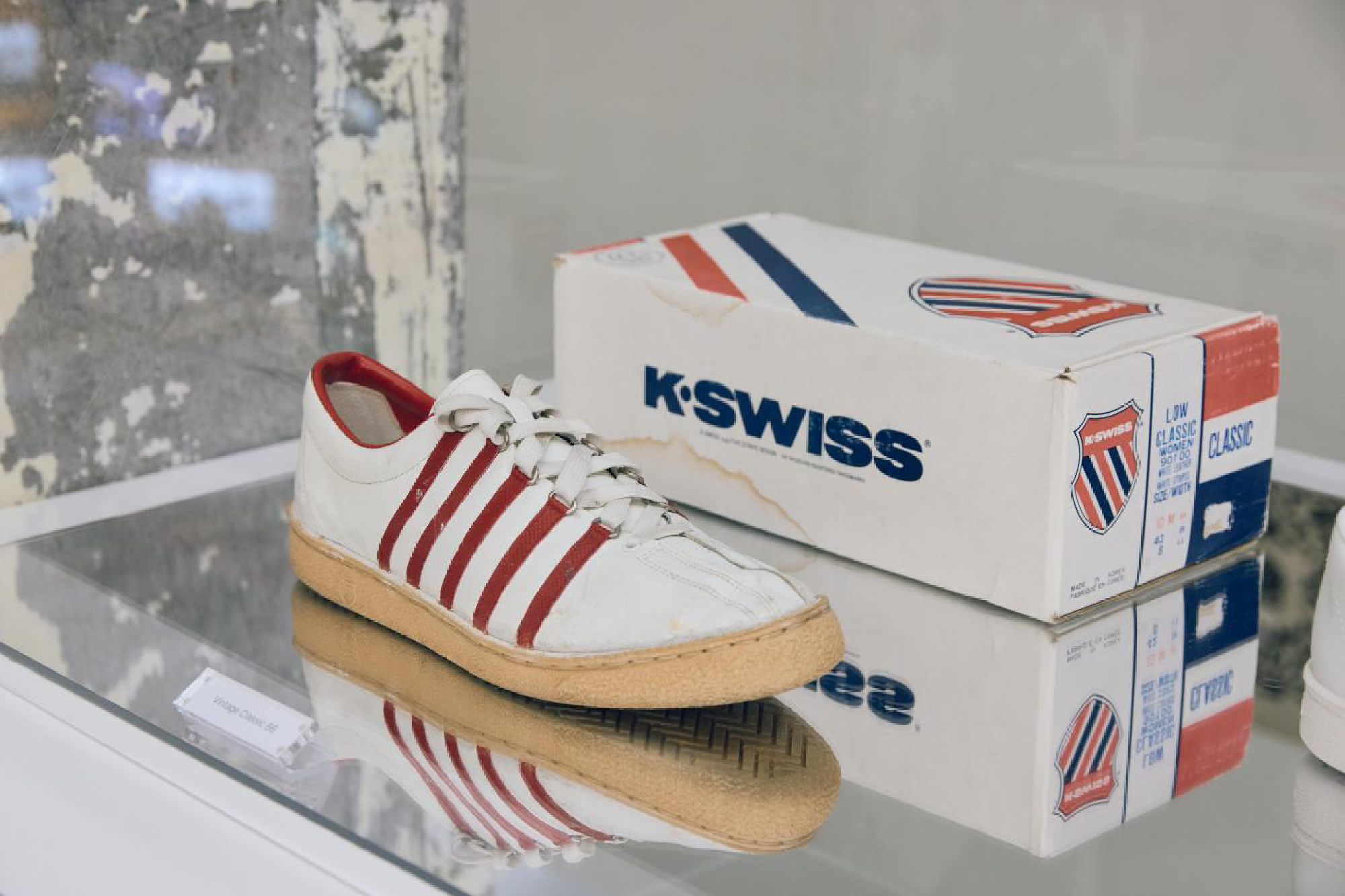 K·SWISS 推出全新复古球鞋 NEW CLASSIC 66