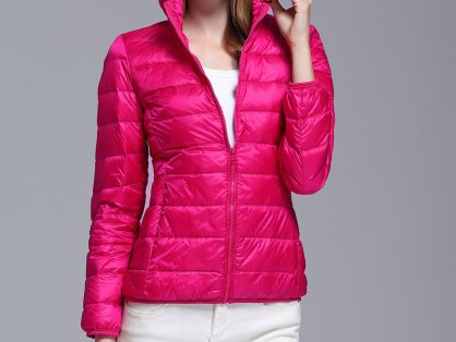 时尚女装批发选买手网紧跟流行趋势,打造独特风格魅力全球精品女装尾货,羽绒风价格优惠