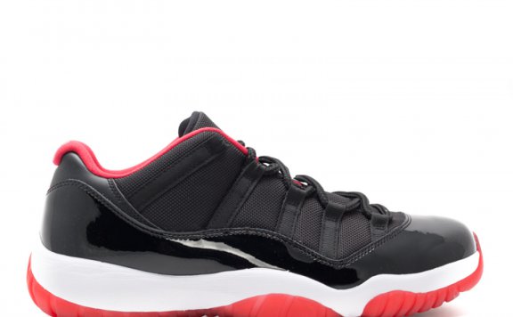 经典再现，潮流永恒：Air Jordan 11 Low “Bred” 黑红传奇