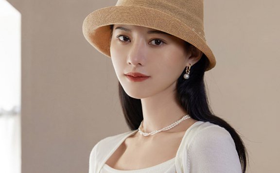 法国ELLE帽子女士专属 秋冬时尚渔夫帽来袭 复古纯色百搭造型