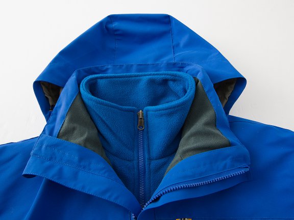 时尚保暖选三合一冲锋衣 秋冬户外出行必备