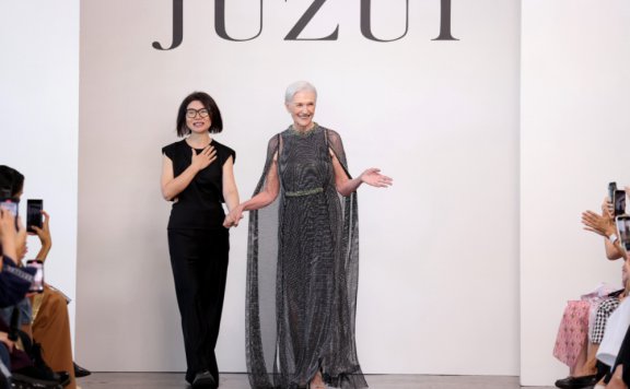 玖姿JUZUI 2025夏时尚品牌折扣女装尾货,轻奢风格,直播间必备,品牌集合店货源,超值折扣!