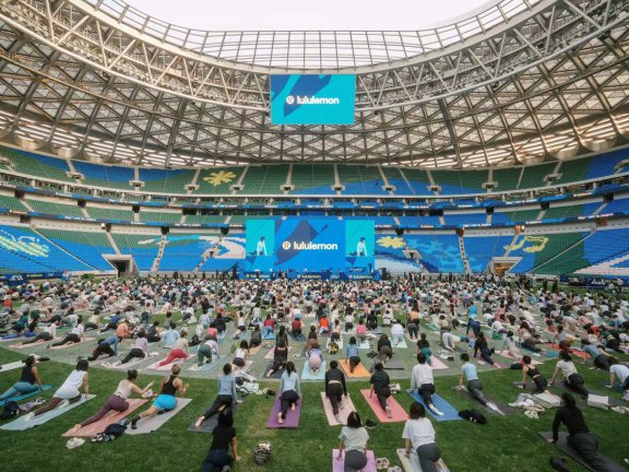超万人参与lululemon Align十周年“瑜”见你嘉年华活动